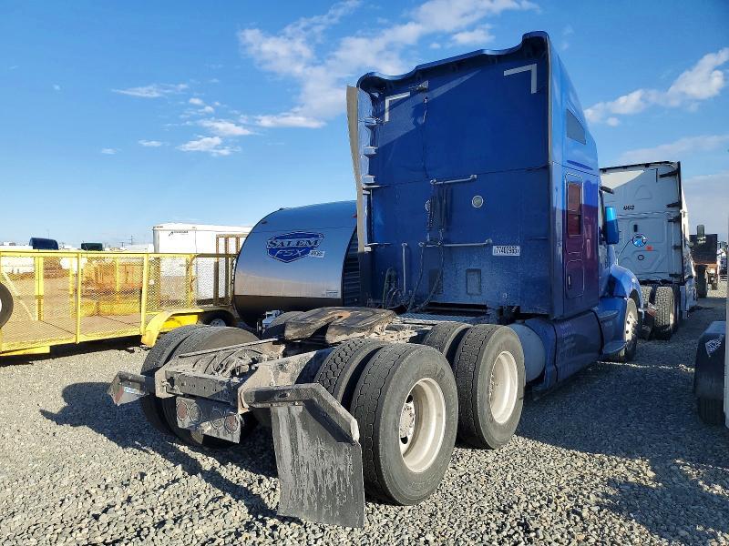 2015 Kenworth Constructi-Semi Truck