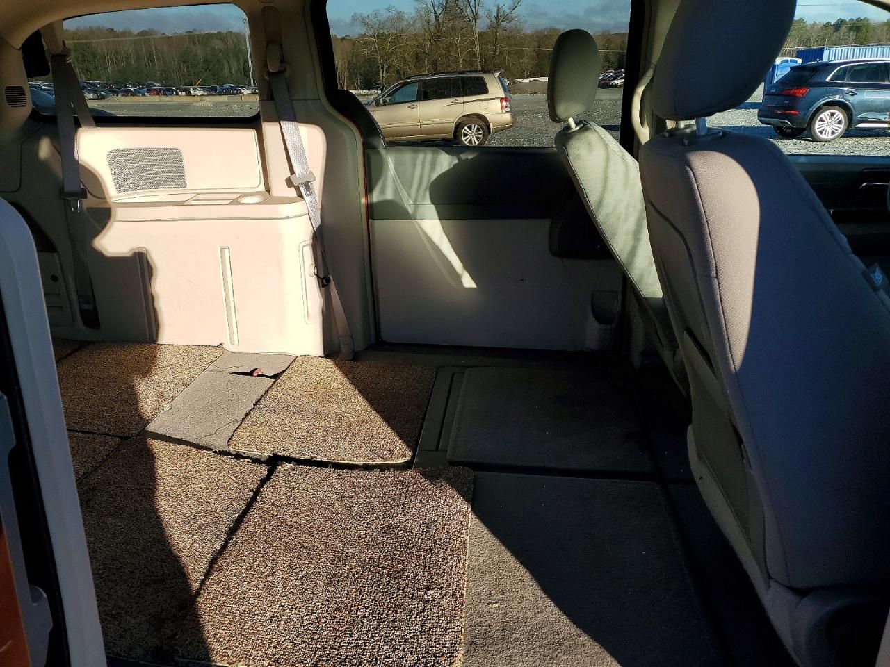 2008 Chrysler Town & Country lx