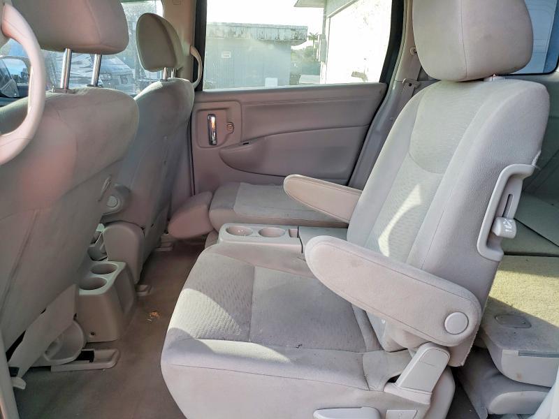 2014 Nissan Quest 3.5 s