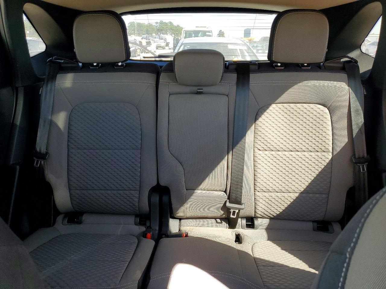 2020 Ford Escape se Sport