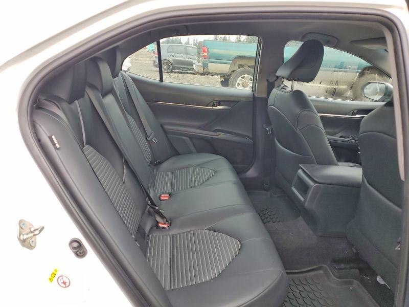 2018 Toyota Camry Hybrid