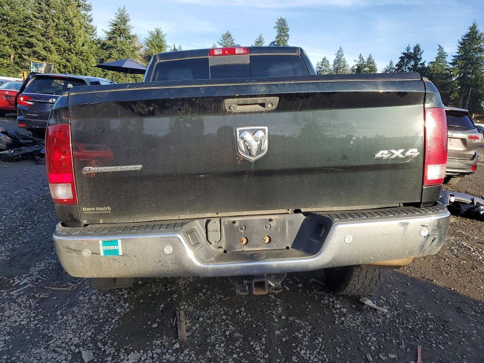 2016 Dodge Ram 1500 slt