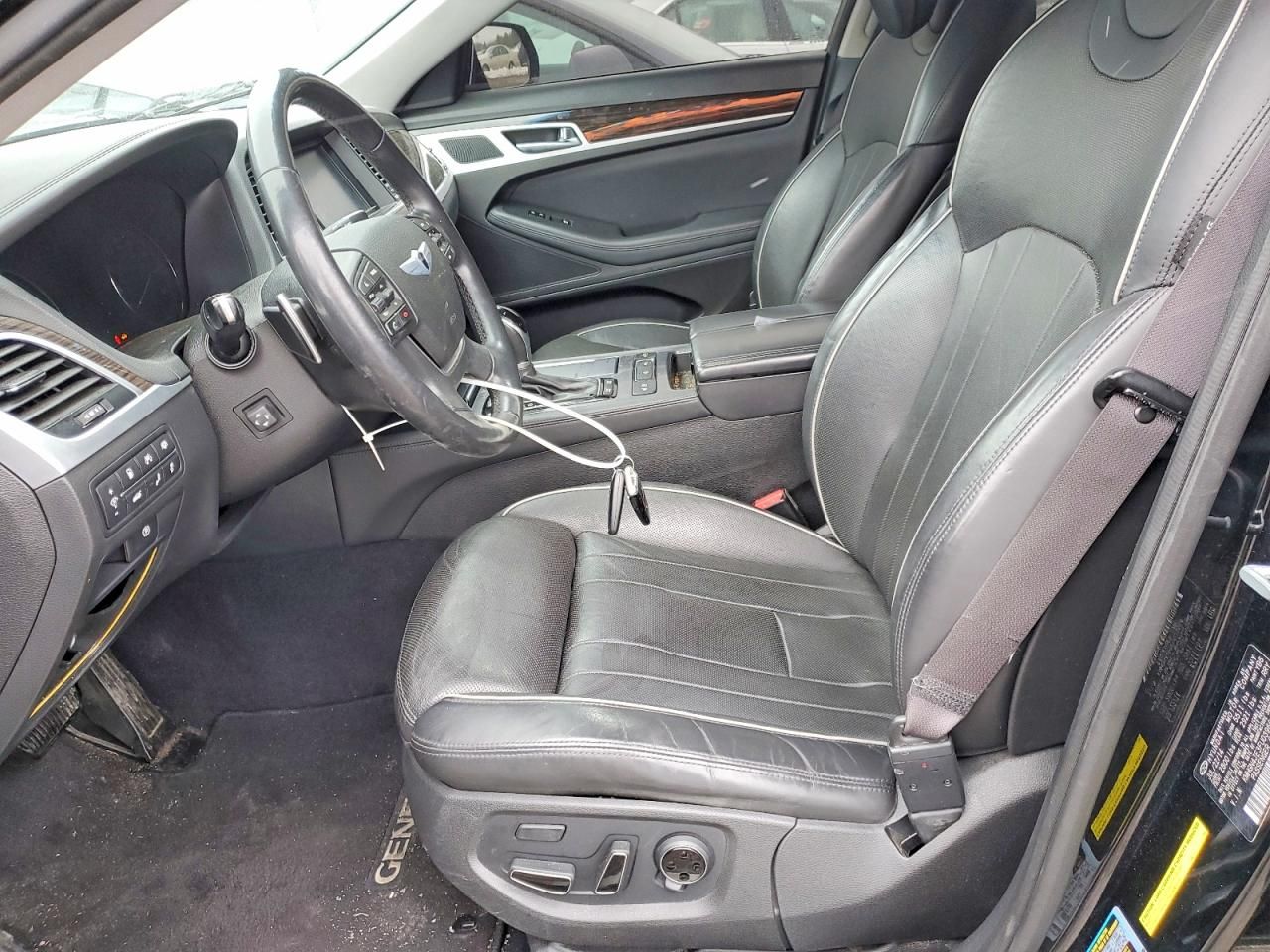 2015 Hyundai Genesis 3.8l