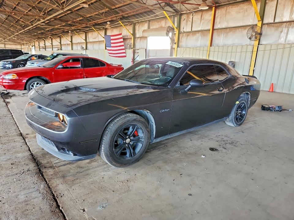 2015 Dodge Challenger sxt