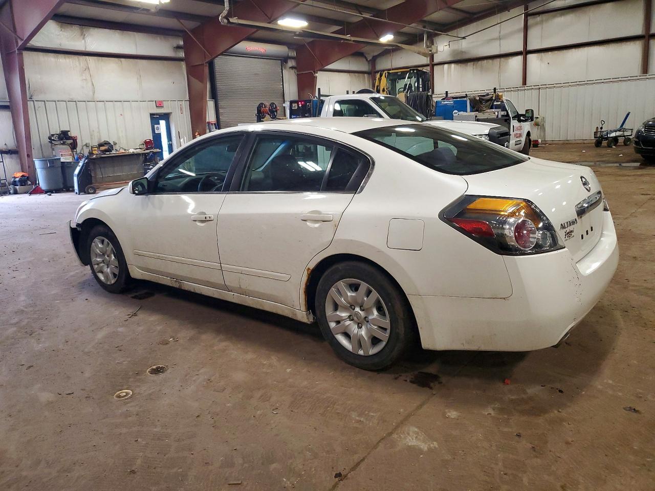 2011 Nissan Altima Base
