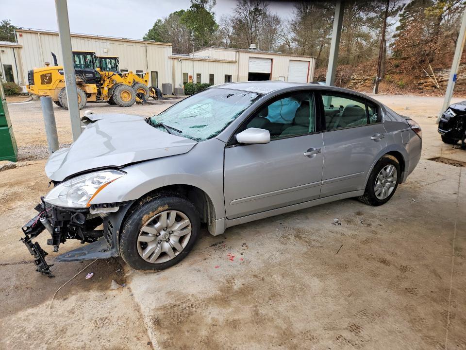 2010 Nissan Altima Base