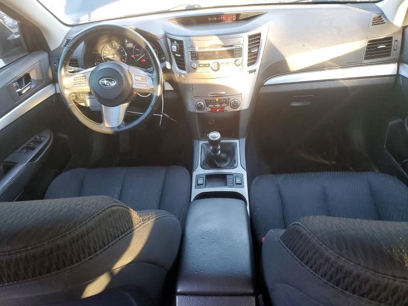 2011 Subaru Outback 2.5i Premium