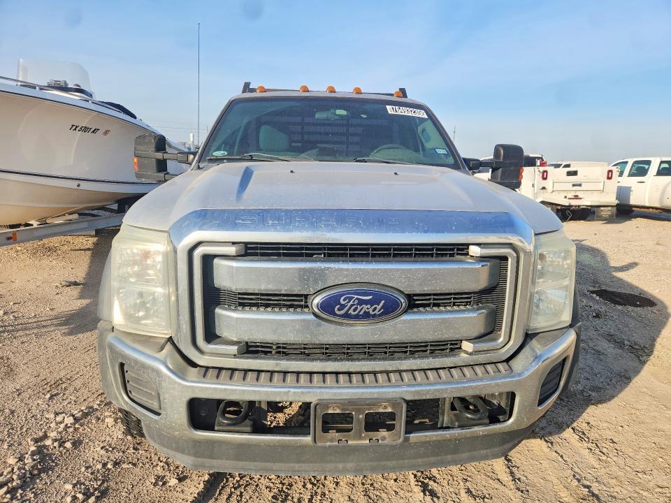 2014 Ford F450 Super Duty Flatbed Truck