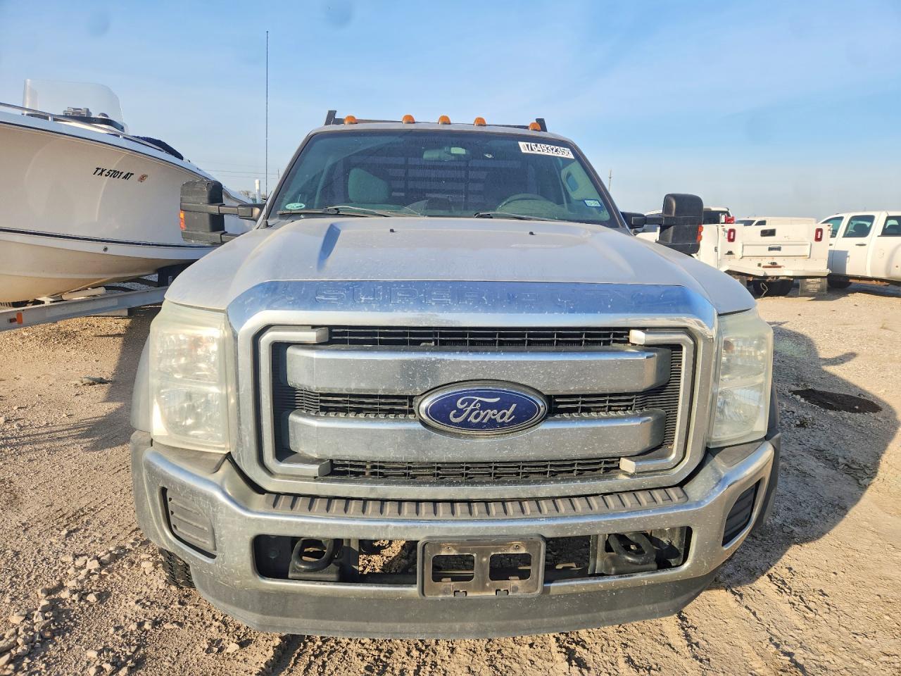 2014 Ford F450 Super Duty Flatbed Truck