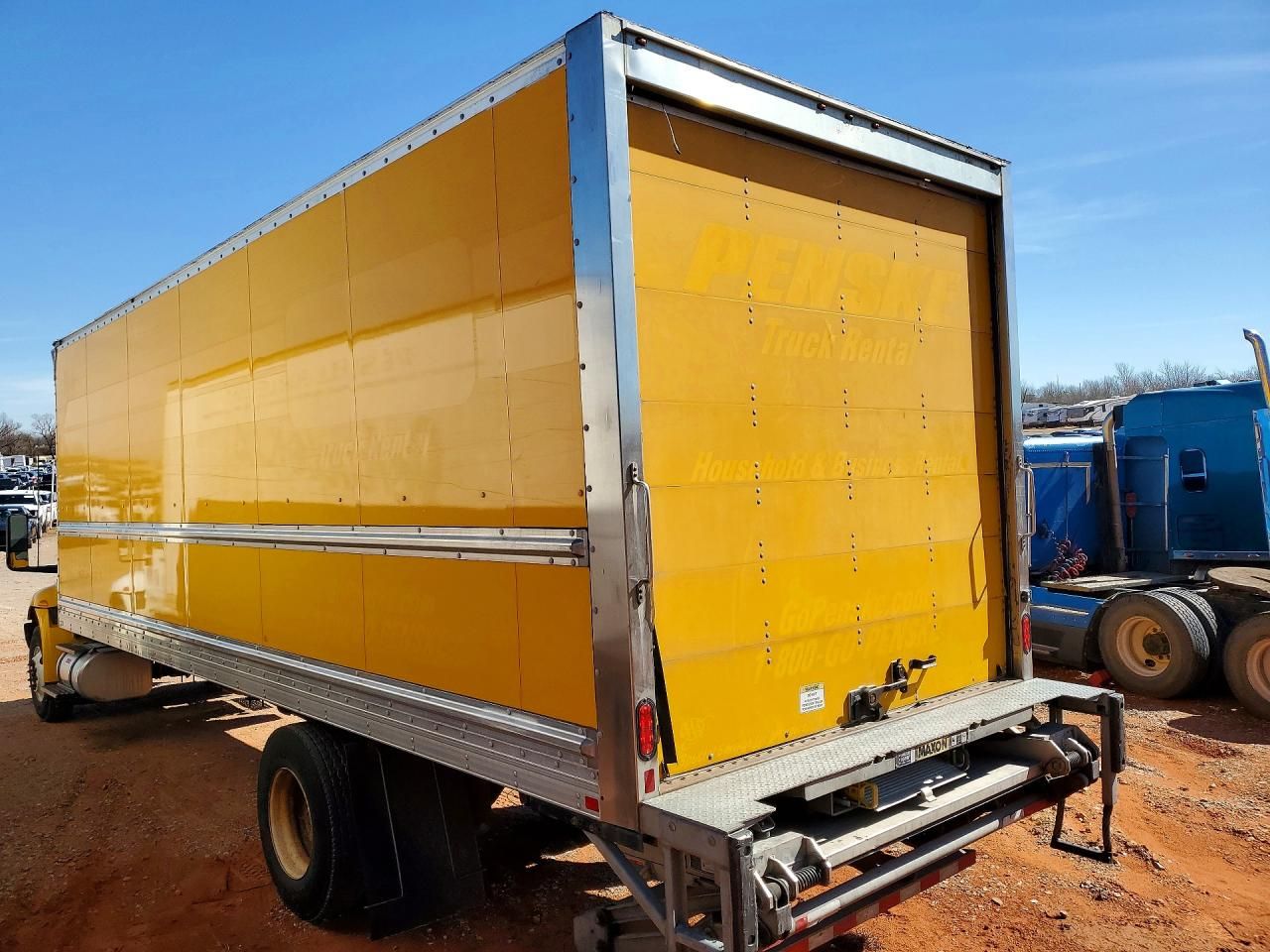 2022 International MV607 BOX Truck