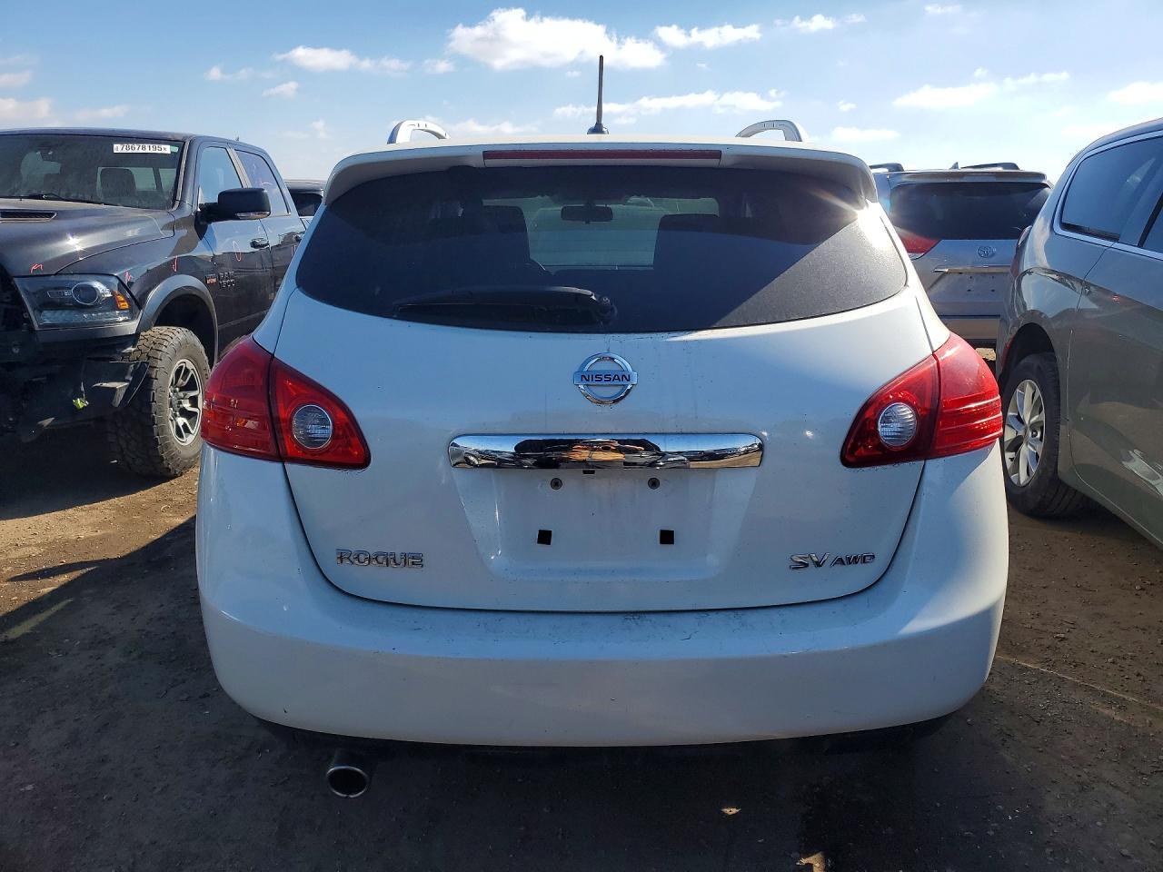 2013 Nissan Rogue s