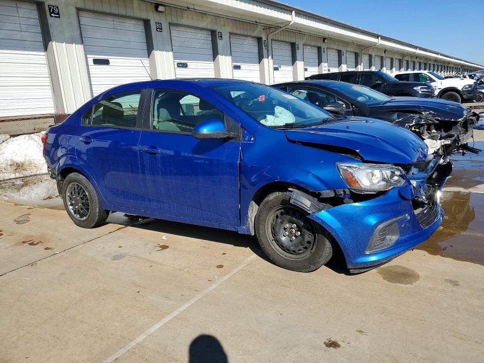 2018 Chevrolet Sonic ls
