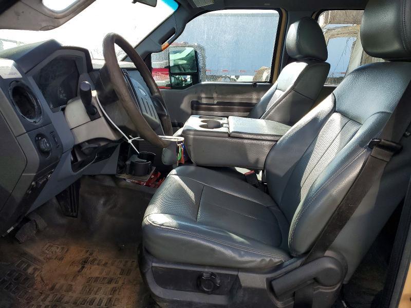 2015 Ford F450 Super Duty Flatbed Truck