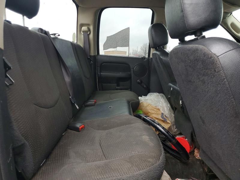 2004 Dodge Ram 2500 st