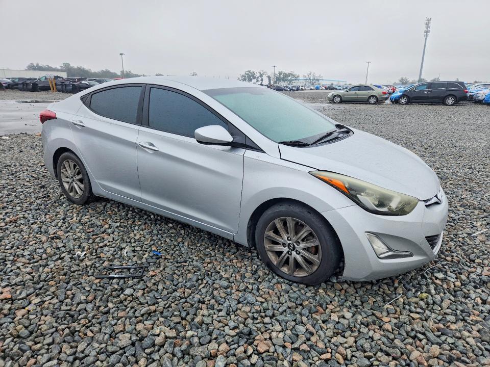 2014 Hyundai Elantra se