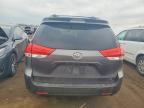 2014 Toyota Sienna le 8-passenger