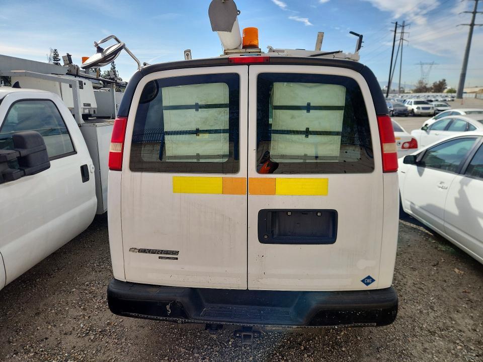 2011 Chev Rolet Express 2500 Utility / Service van
