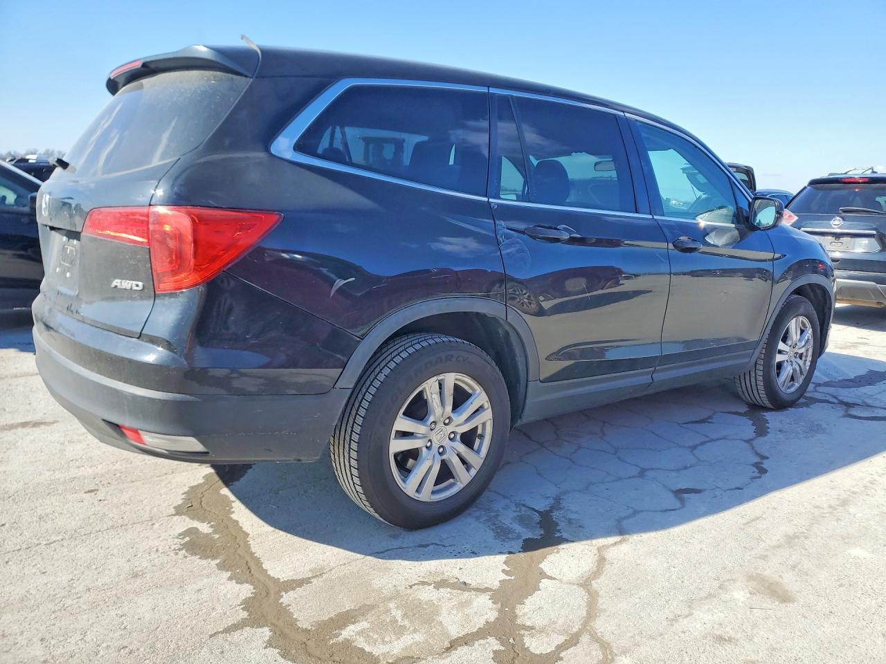 2017 Honda Pilot lx