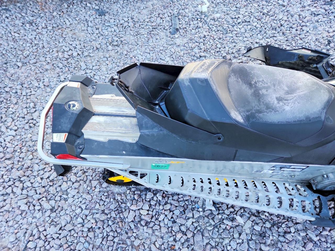 2009 Skidoo MXZ Adrenaline