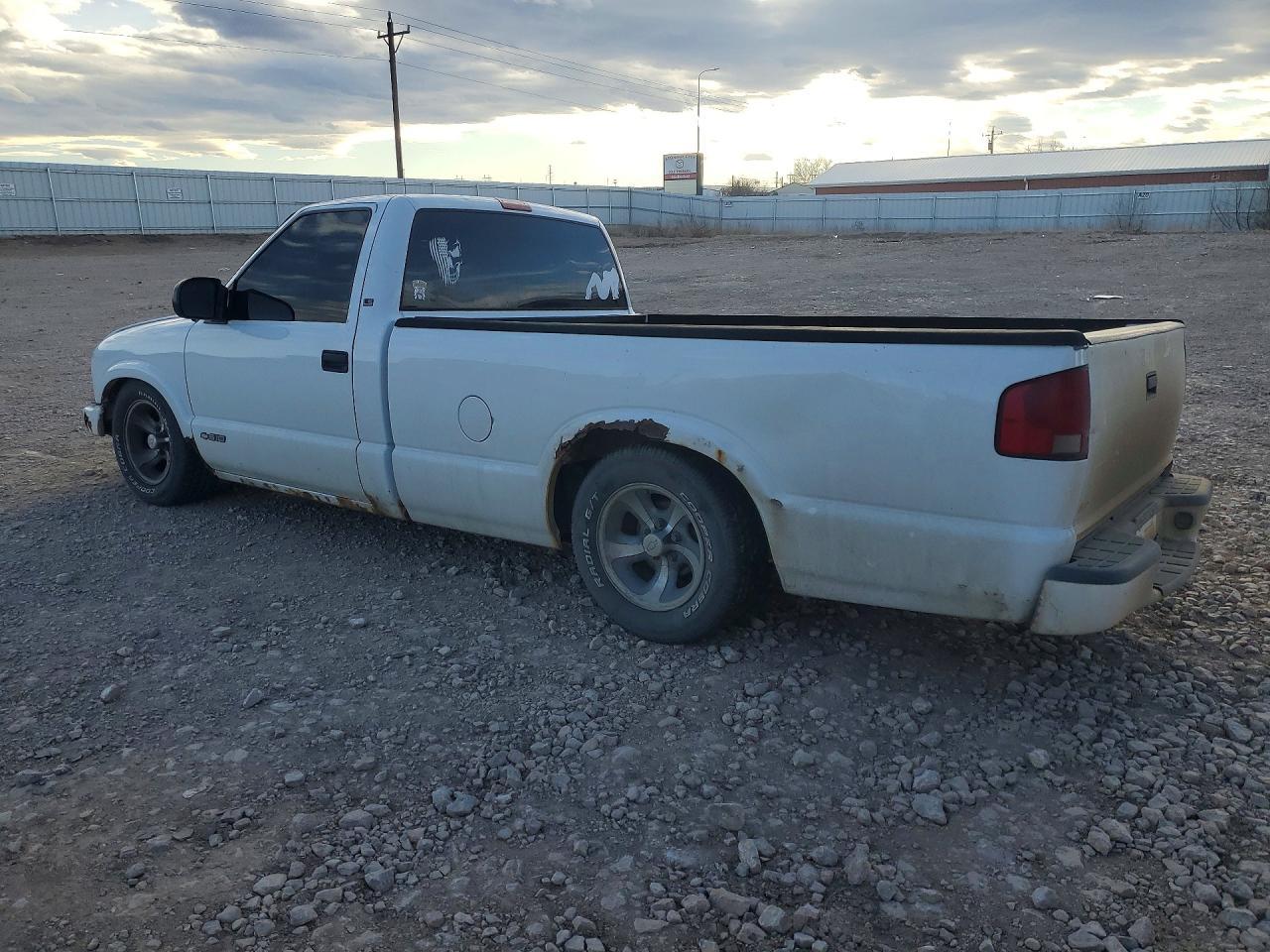 1999 Chevrolet S Truck S10