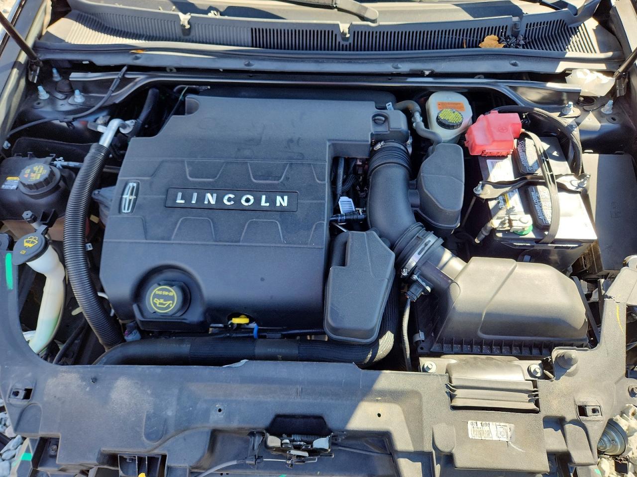 2015 Lincoln MKS