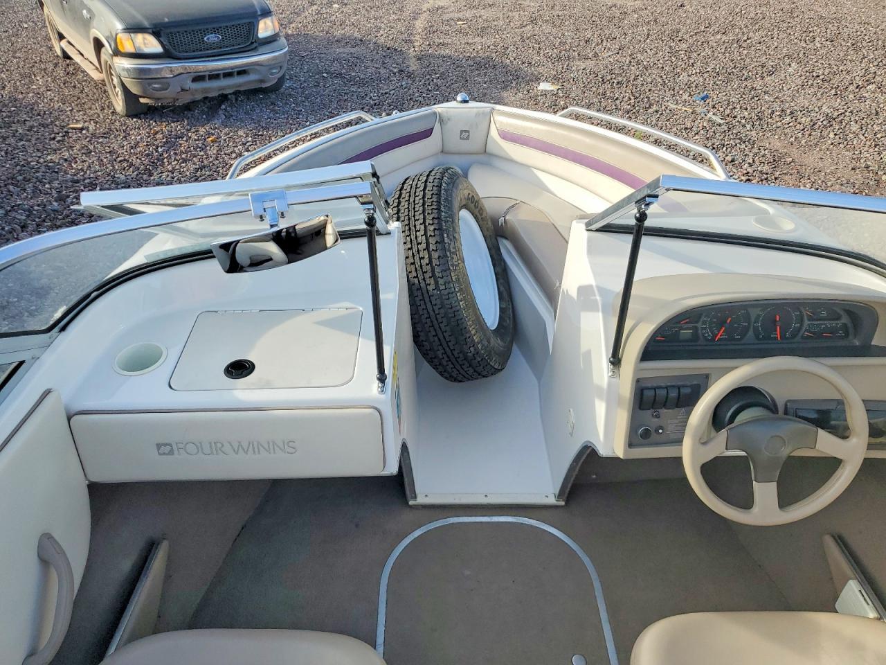 1996 Four Winds Horizon 190
