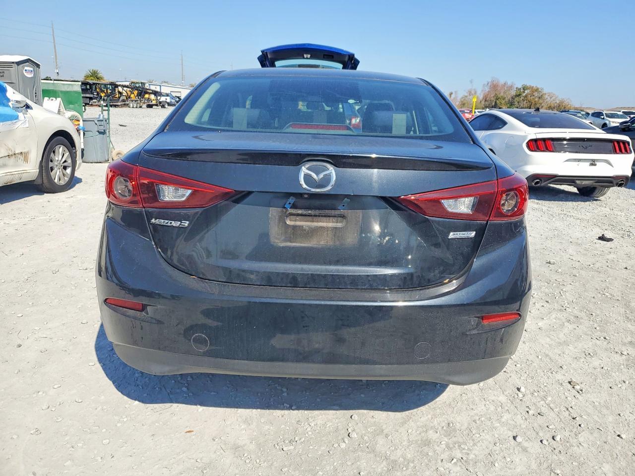 2016 Mazda 3 Sport