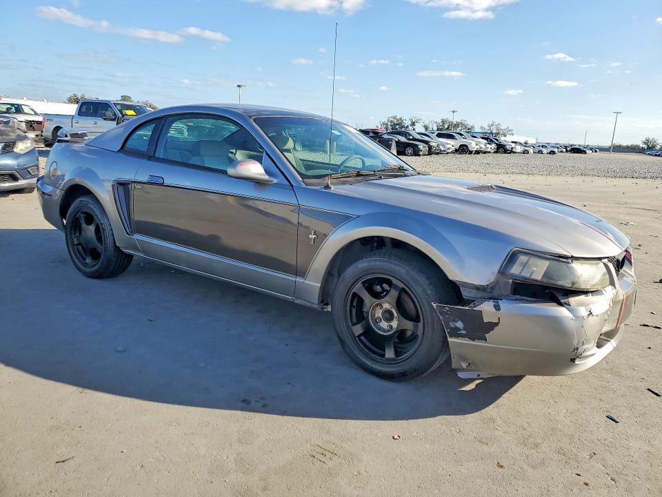 2002 Ford Mustang