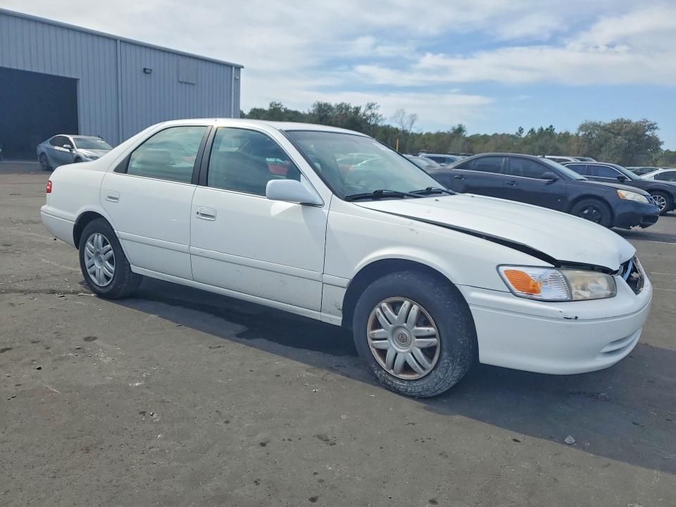 2001 Toyota Camry le