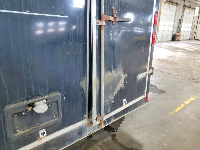 2003 Haulmark 2002 Haulmark HA2099 Enclosed Cargo Trailer