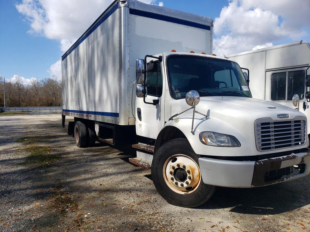 2015 Freightliner Business Class M2 BOX Truck