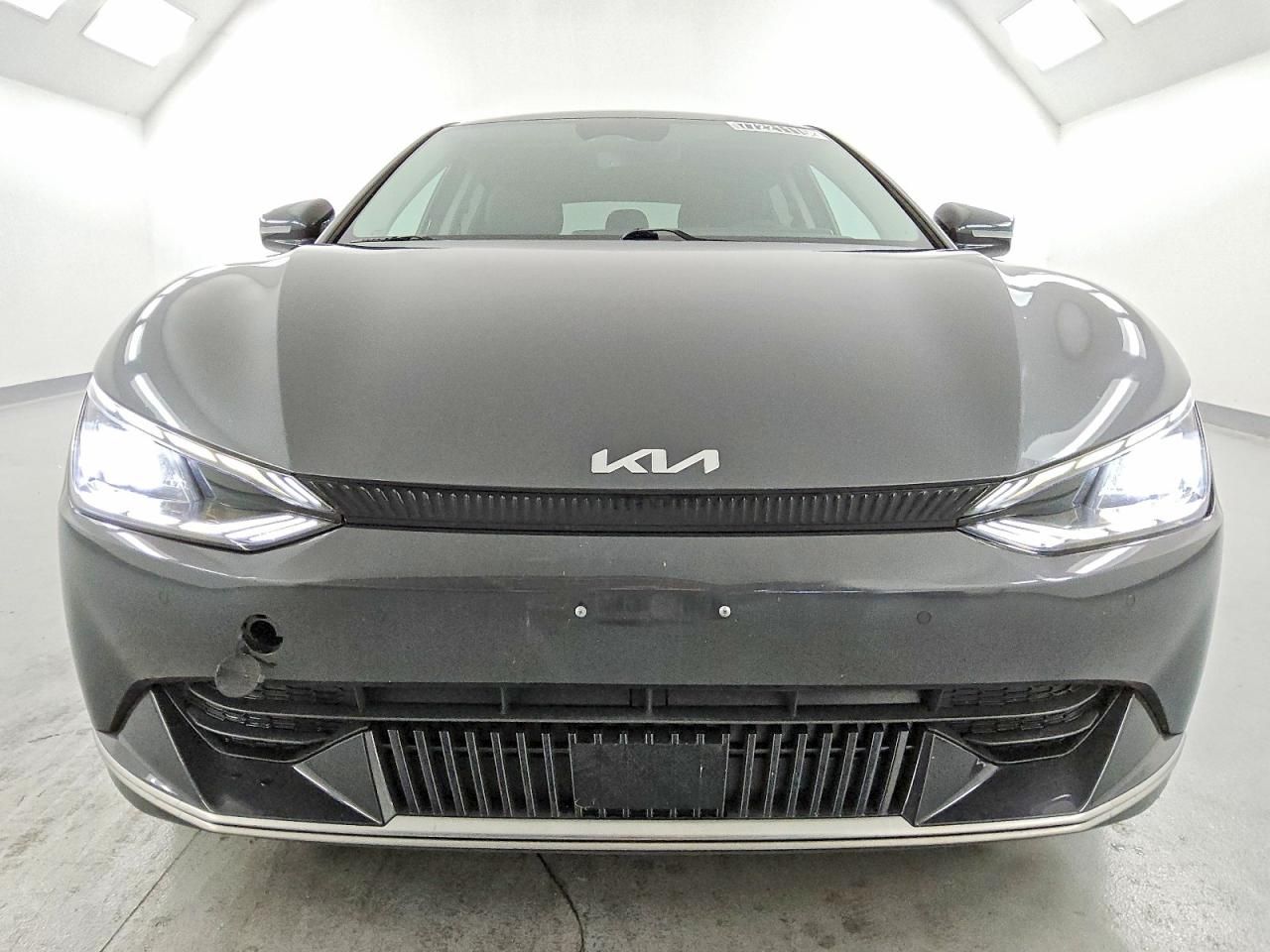 2024 KIA EV6 Light