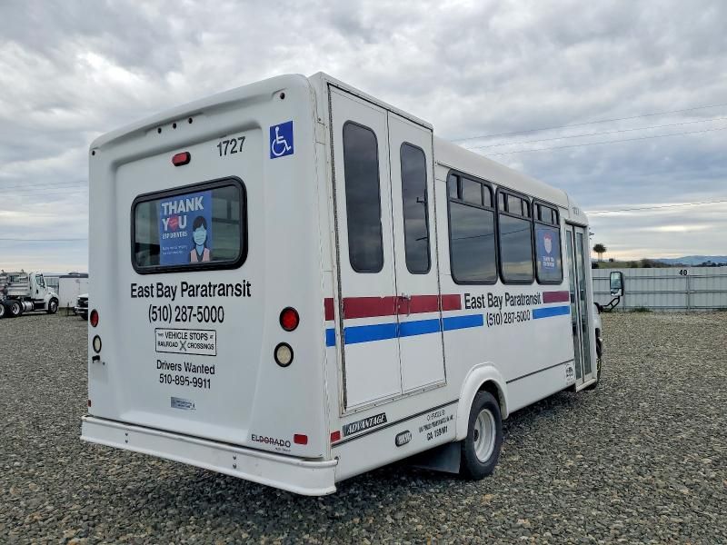 2017 Ford Econoline-bus