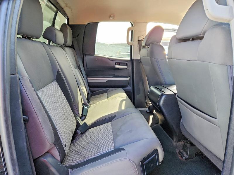 2015 Toyota Tundra SR5