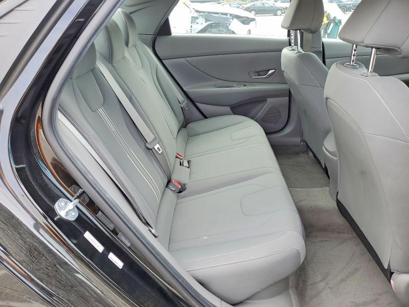 2023 Hyundai Elantra Blue