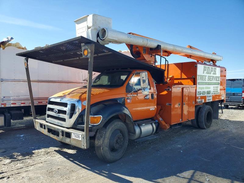 2013 Ford F750 Super Duty Forestry Bucket Truck