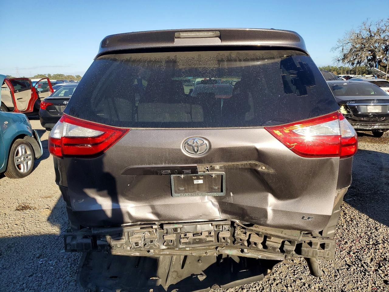 2015 Toyota Sienna le