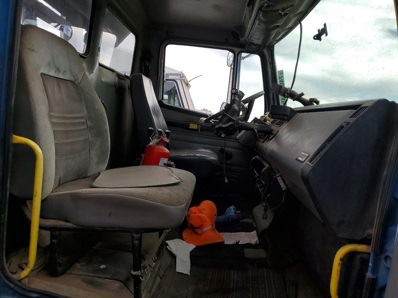 1997 Freightliner Cascadia ROLL-OFF Container Truck