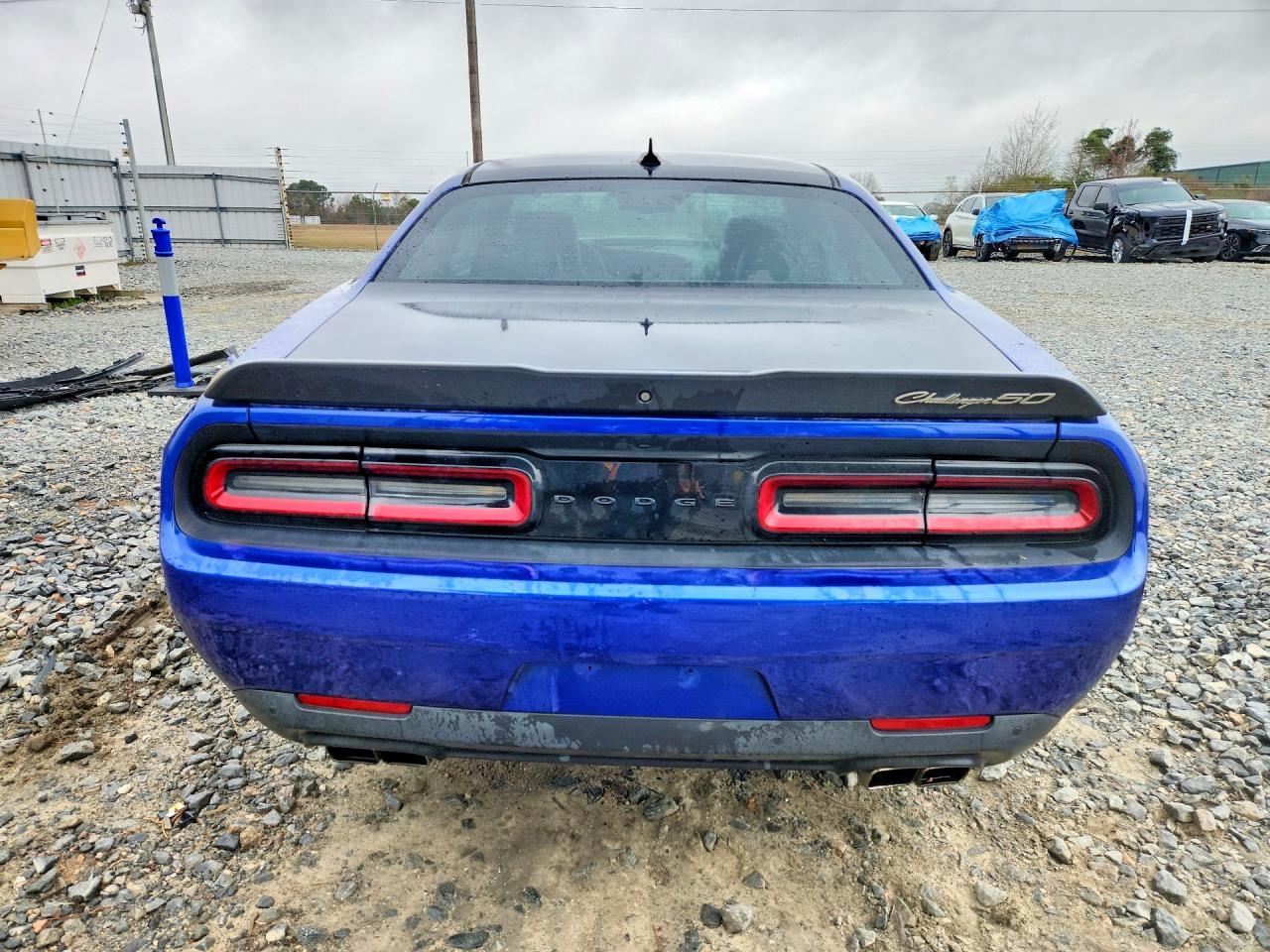 2020 Dodge Challenger r