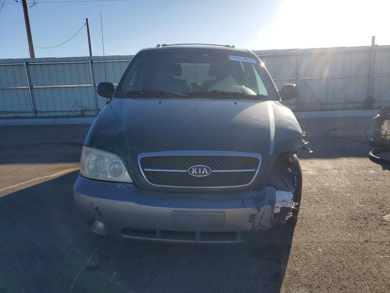 2005 KIA Sedona ex