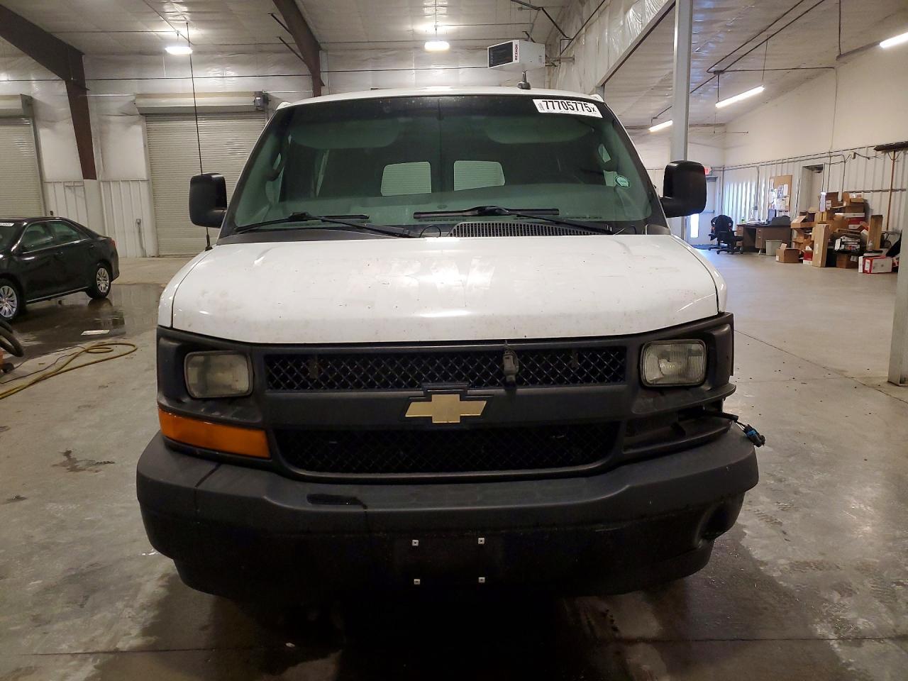 2017 Chevrolet Express G2500