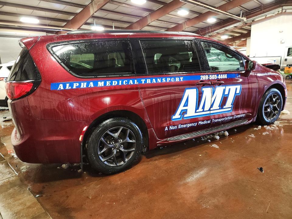 2020 Chrysler Pacifica Touring l