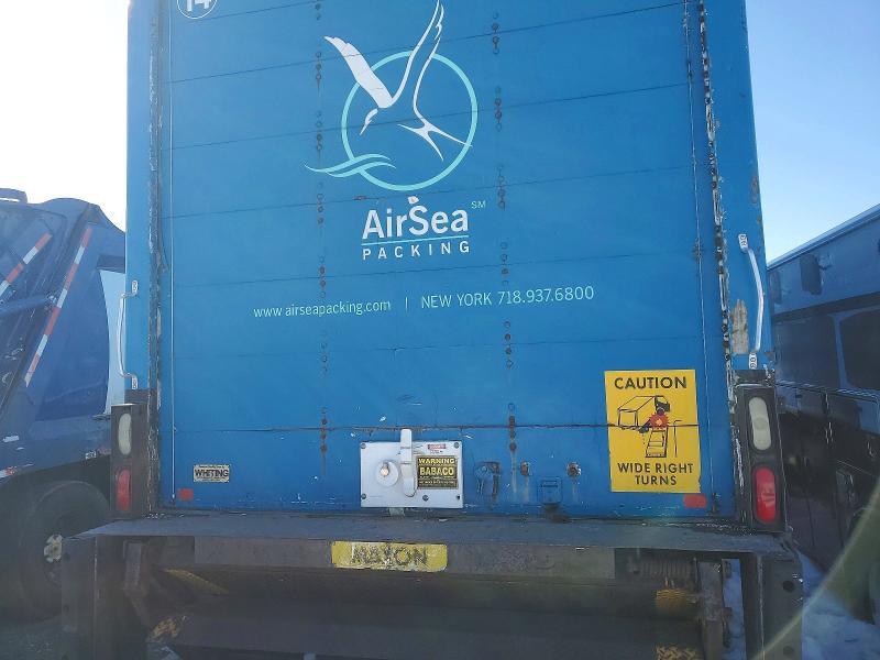 2006 Isuzu T7F BOX Truck