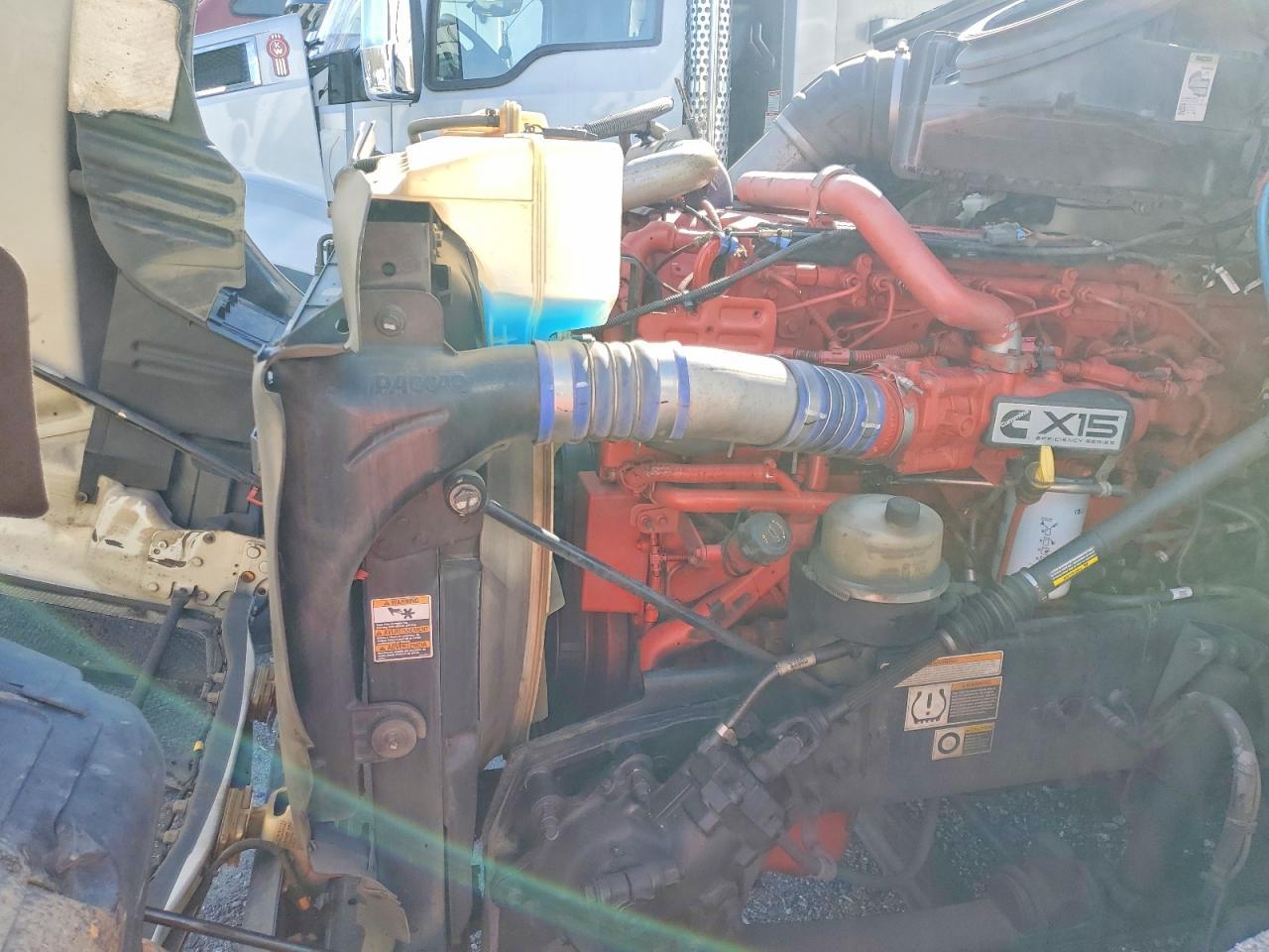 2018 Peterbilt 579 Semi Truck