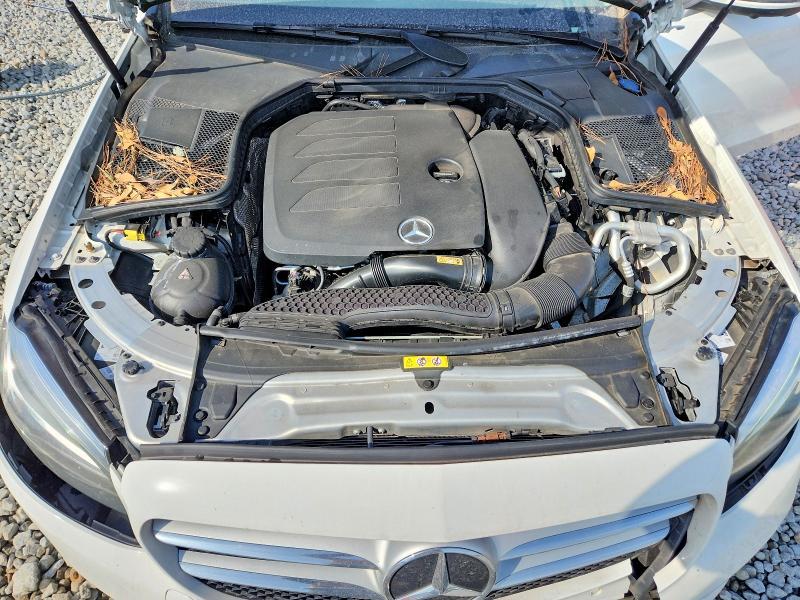 2021 Mercedes-Benz C300