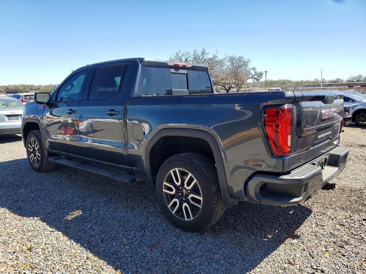 2020 GMC Sierra K1500 AT4