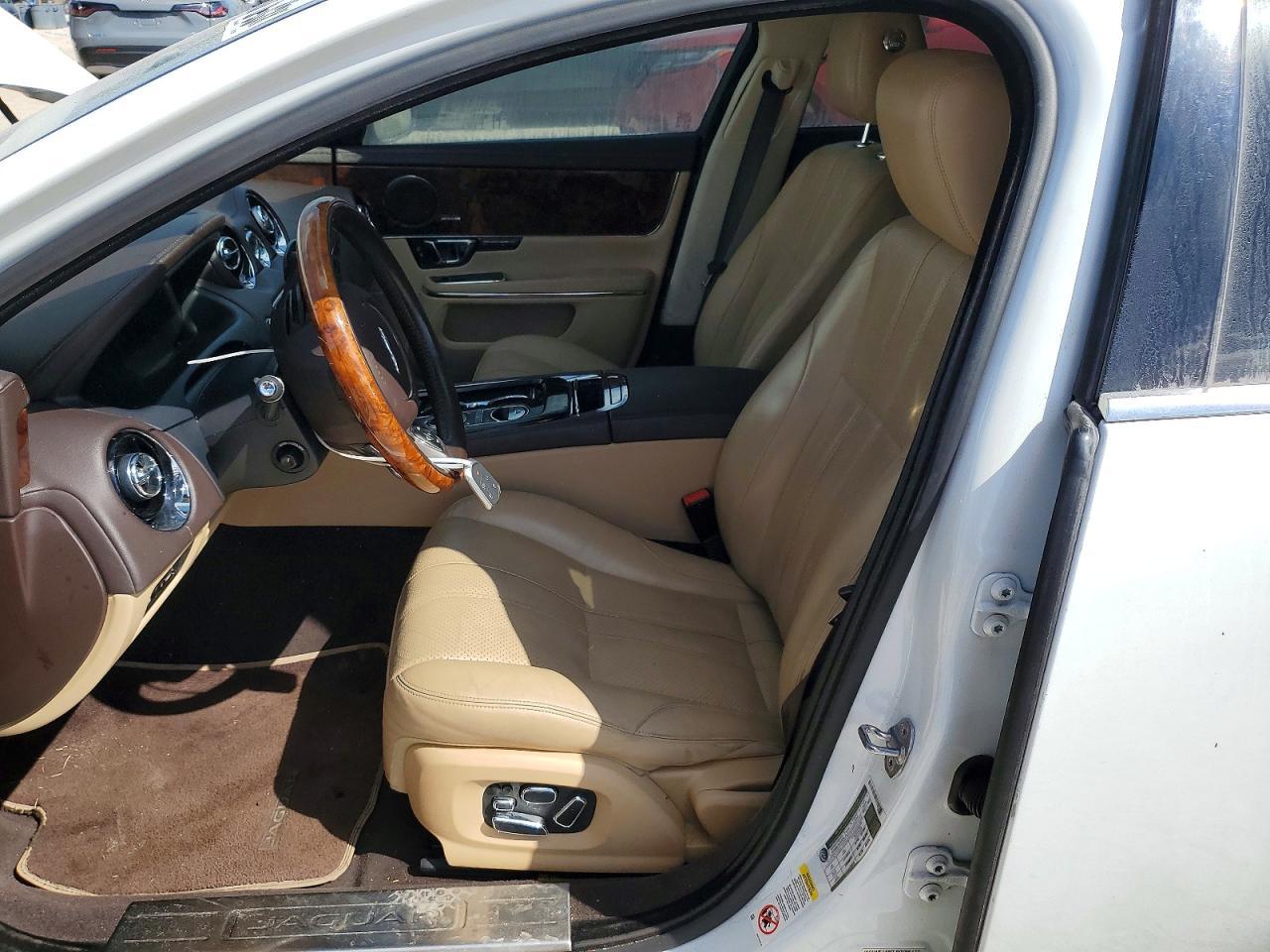 2014 Jaguar XJ