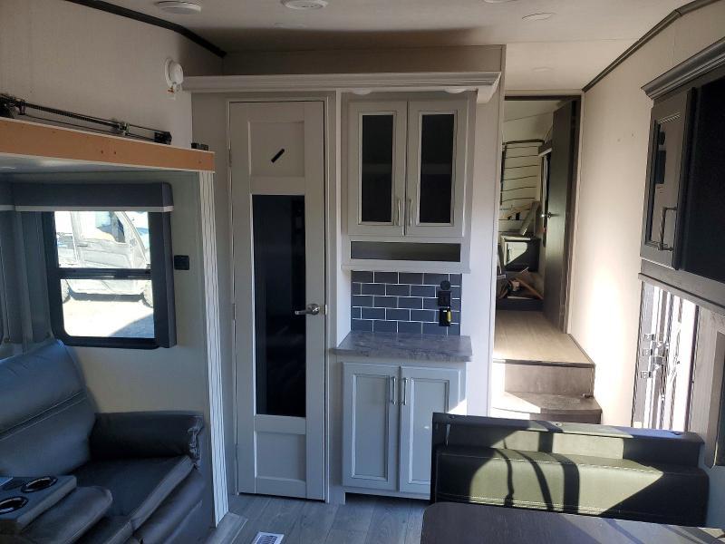 2025 Keystone Tone RV Cougar 23 MLE