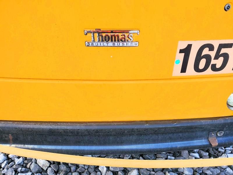 2004 Thomas Built hdx School bus