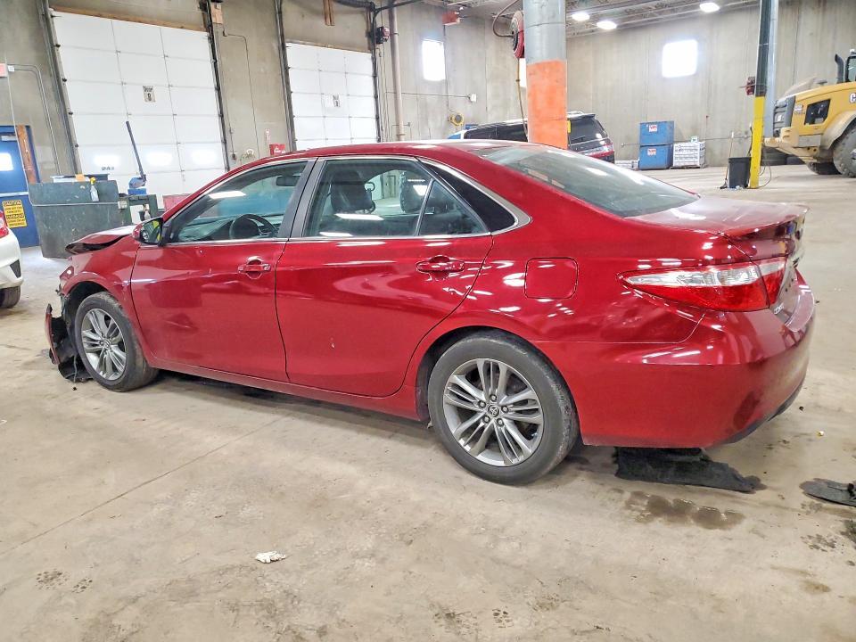 2015 Toyota Camry le